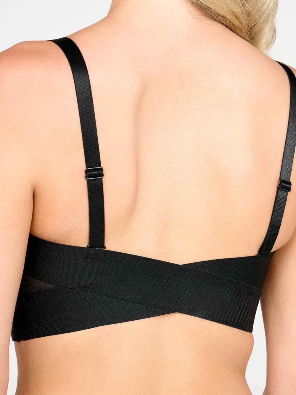 Rhonda Shear Convertible Seamless Bras in Black and Nude - Picture 2 of 9